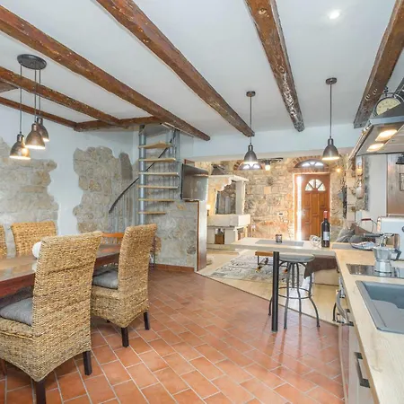 Amazing In With Kitchen Holiday home Porec
