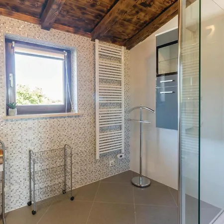 Amazing In With Kitchen Vakantiehuis Poreč