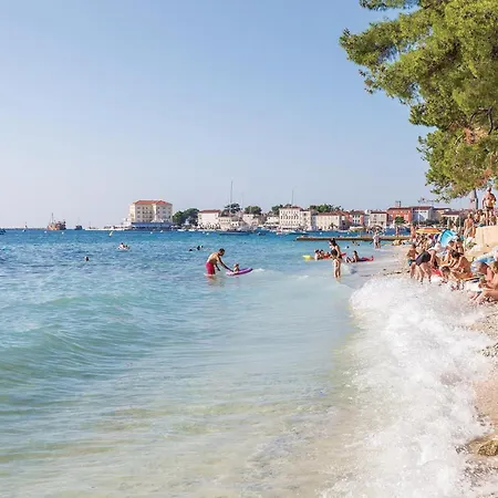 2 Bedroom Beautiful Home In Porec