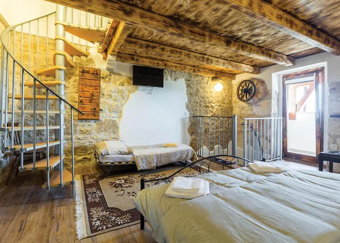 Amazing In With Kitchen * Porec